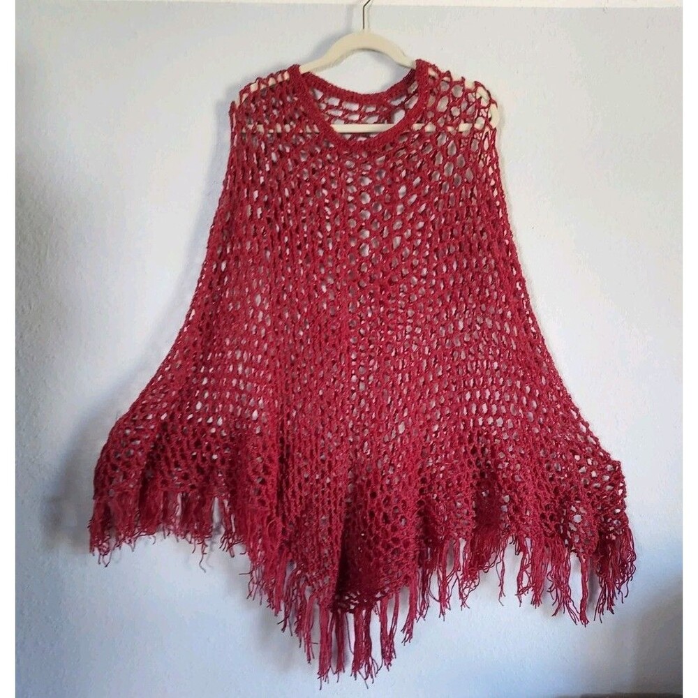Handmade Crocheted Boho Hippie Red Mesh Poncho Made with Vintage 70s Yarn NEW - Picture 2 of 2